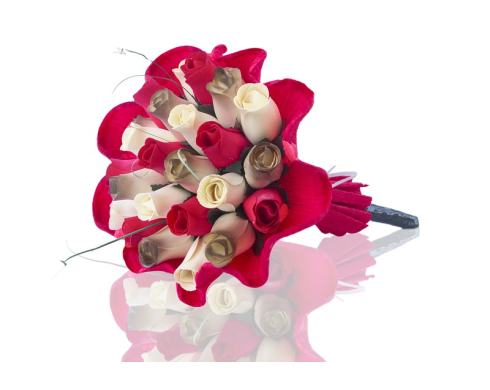 BUCHET DE TRANDAFIRI DIN LEMN "EMERY"