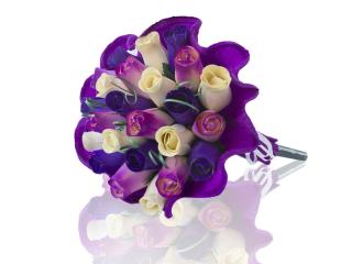 BUCHET DE TRANDAFIRI DIN LEMN "THEA"