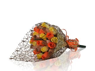 BUCHET DE TRANDAFIRI DIN LEMN "Fioralba"